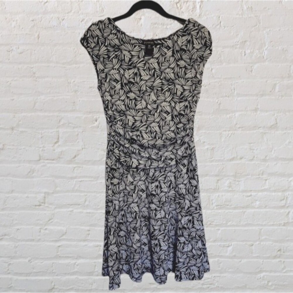 Enfocus Studio Dress 10P Black White Sleeveless Scoop Neck Stretch